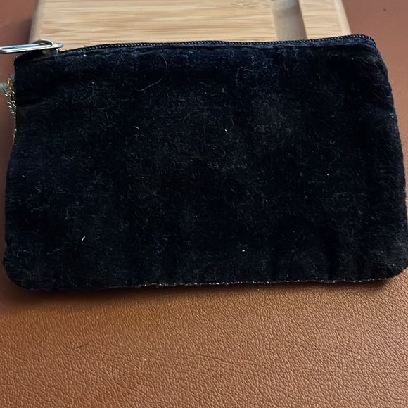 Beautiful coin/card zip holder from Myanmar- made by hand just gorgeous - Picture 2 of 4